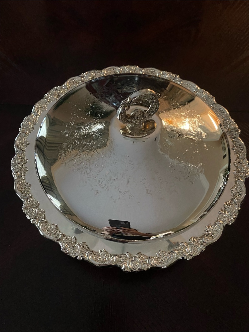 Silver Covered Serving Dish with Decorative Lid and Pyrex dish 12 inches - Picture 2 of 15
